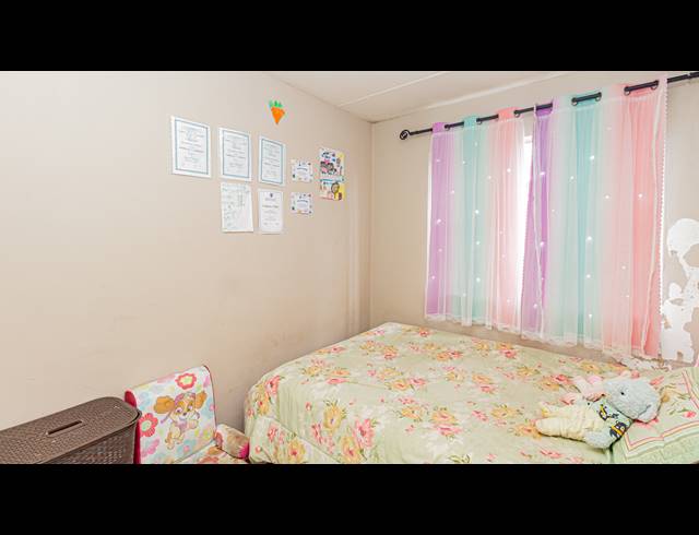 2 BEDROOM APARTMENT TO LET IN WELTEVREDEN PARK